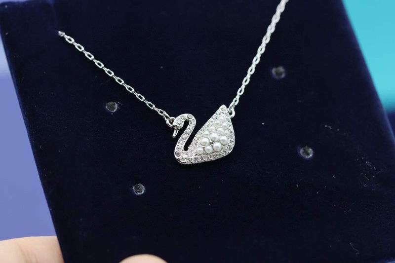 Swarovski Necklace 03lyr147